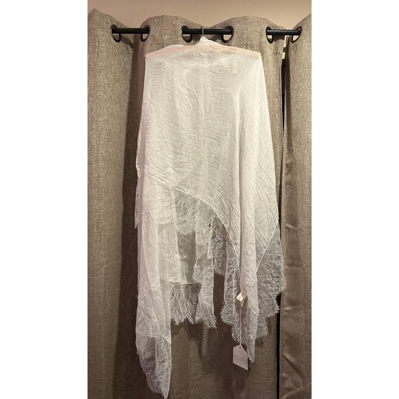 Show Me Your MuMu Accessories - NWT Show Me Your Mumu White Lace Sarong